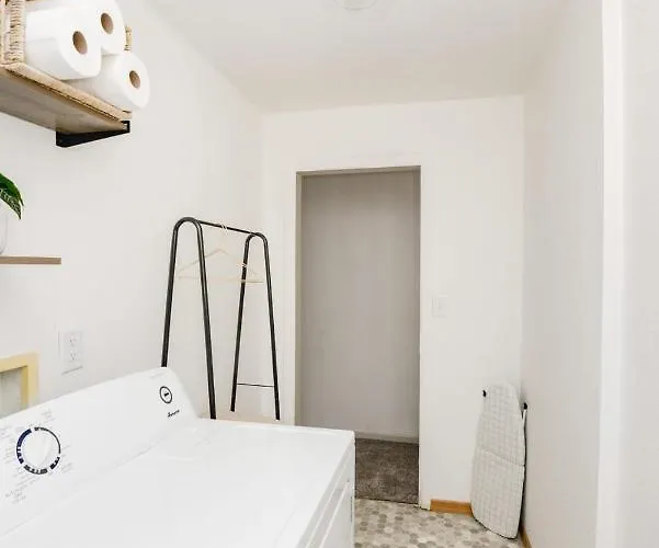Holiday home New Remodeled Townhome In